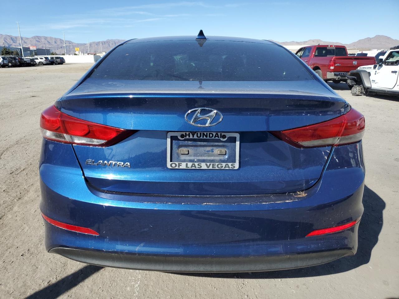 2017 HYUNDAI ELANTRA SE - Image 6