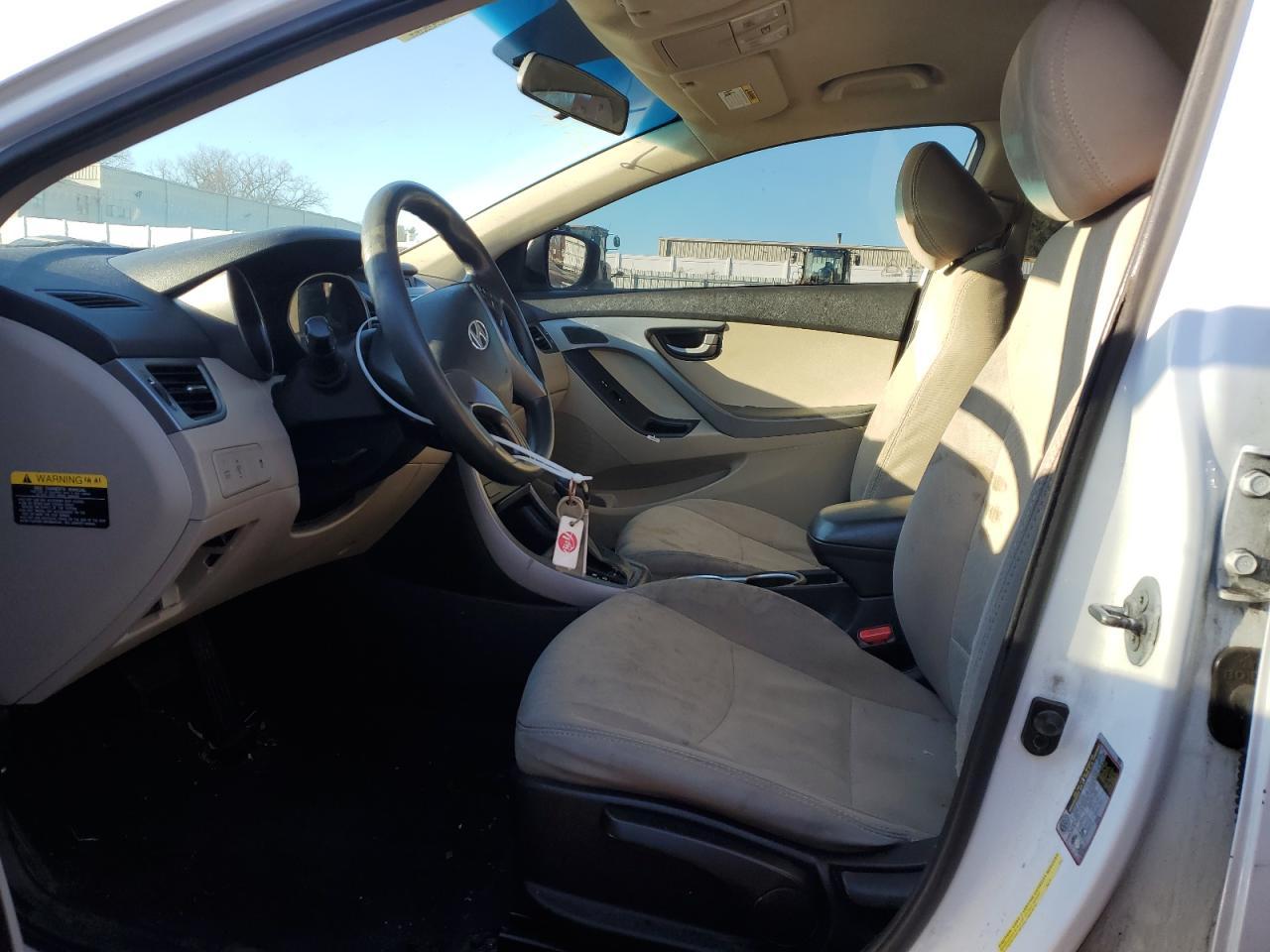2015 HYUNDAI ELANTRA SE - Фото 7