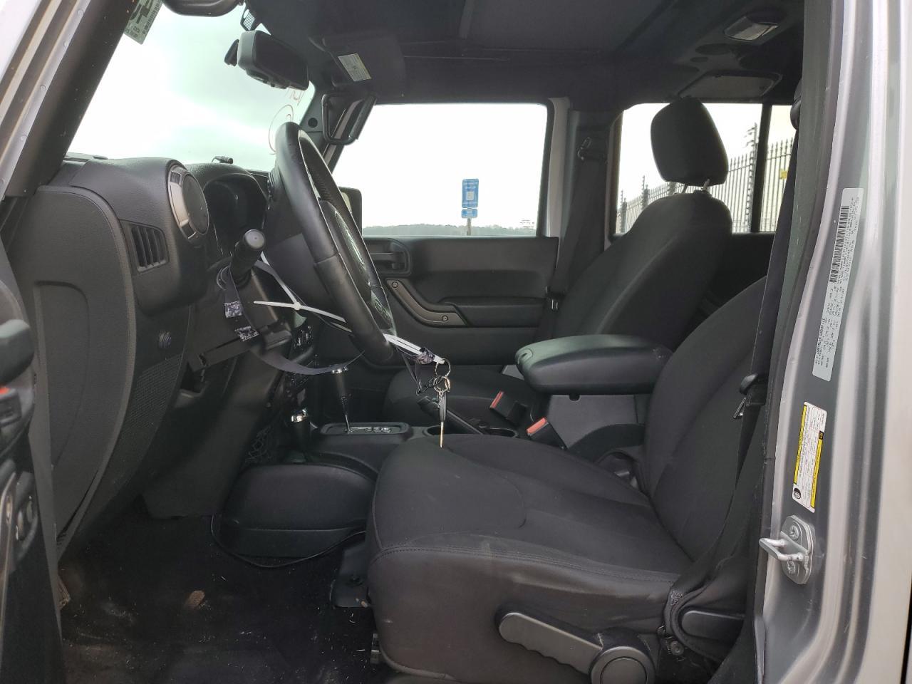 2015 JEEP WRANGLER U - Image 7