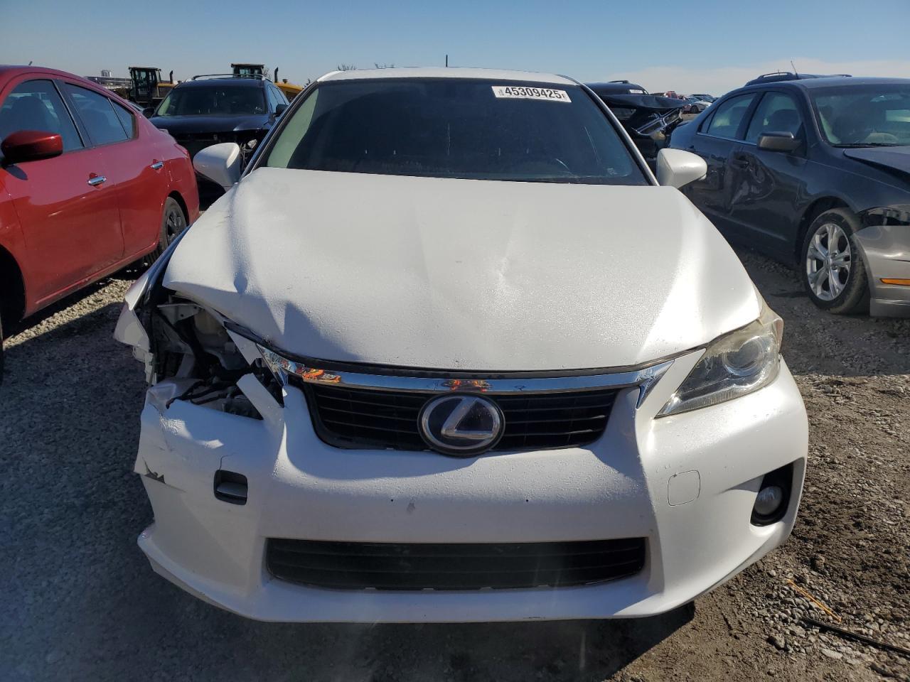 2013 LEXUS CT 200 - Image 5