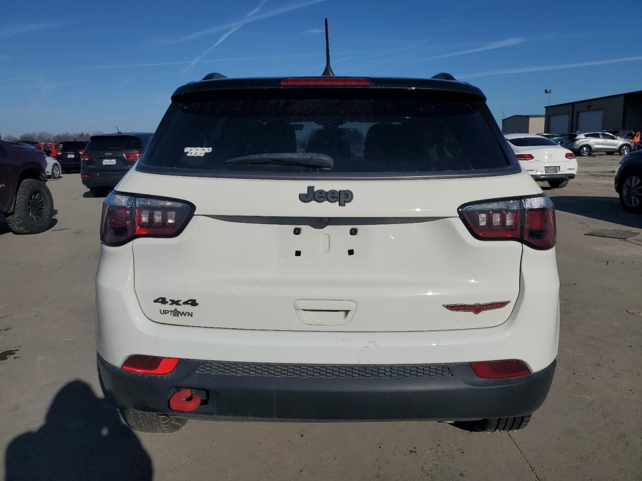 2019 JEEP COMPASS TR - Image 6
