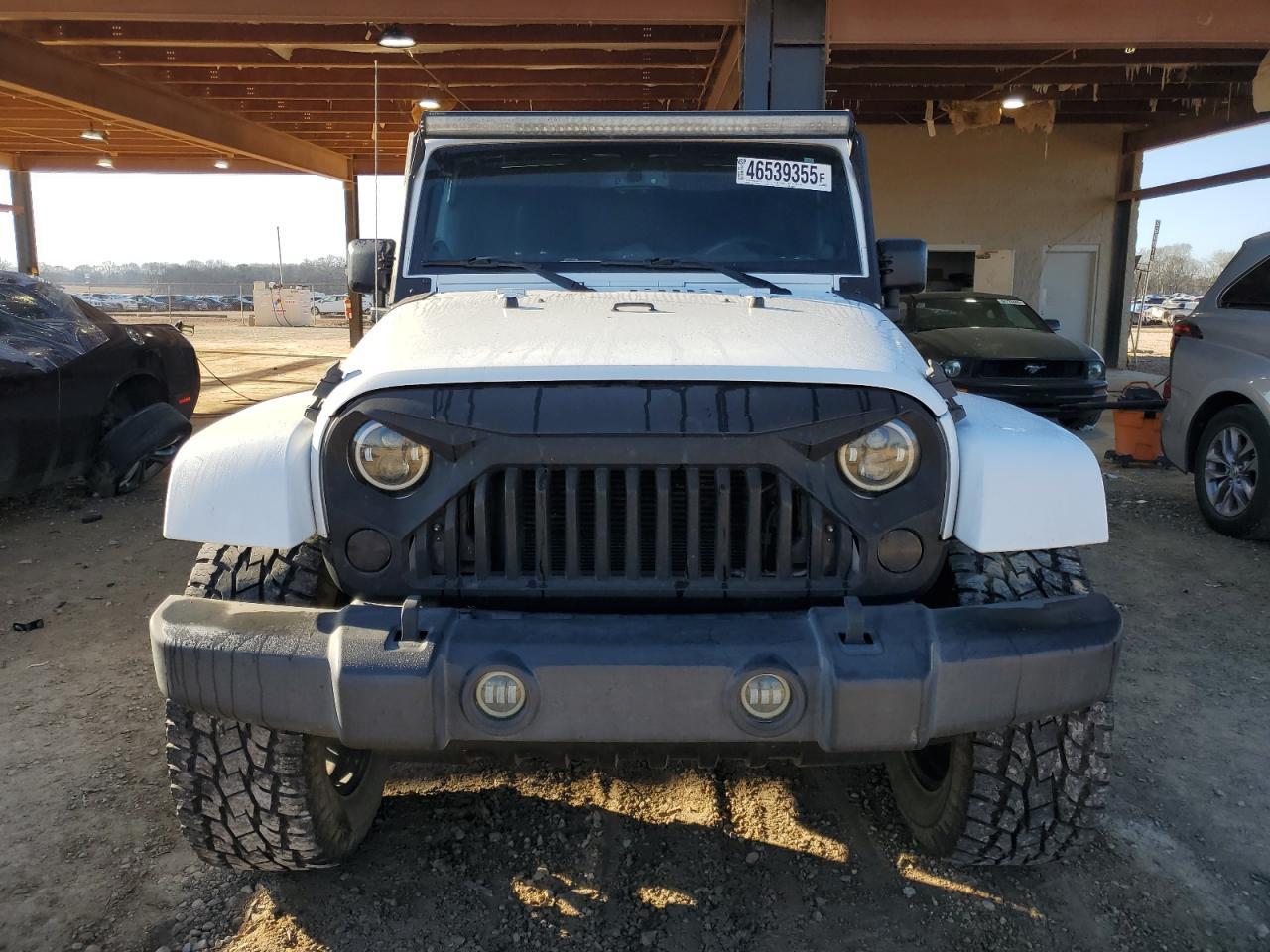 2014 JEEP WRANGLER U - Фото 5