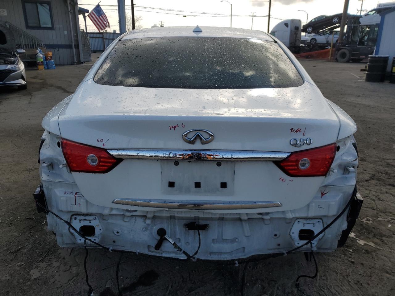 2016 INFINITI Q50 PREMIU - Фото 6