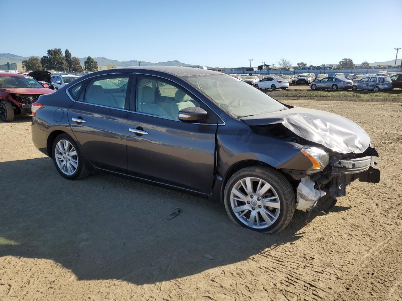 2013 NISSAN SENTRA S - Фото 4