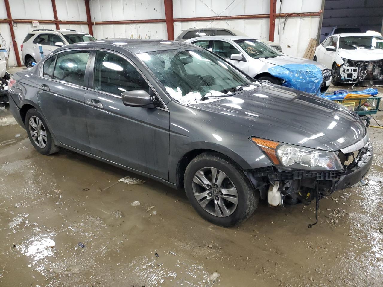 2011 HONDA ACCORD LXP - Image 4