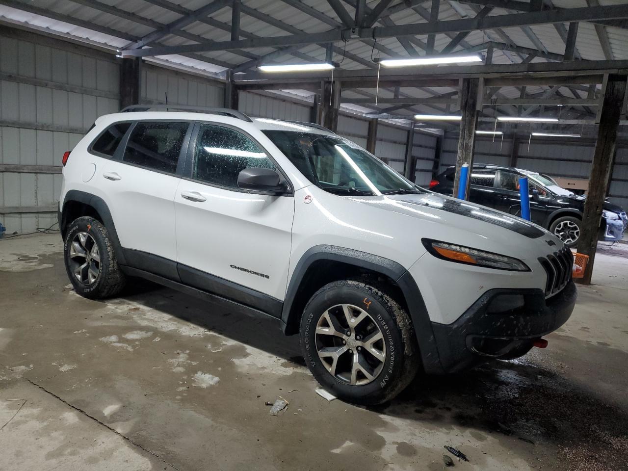 2016 JEEP CHEROKEE T - Фото 4