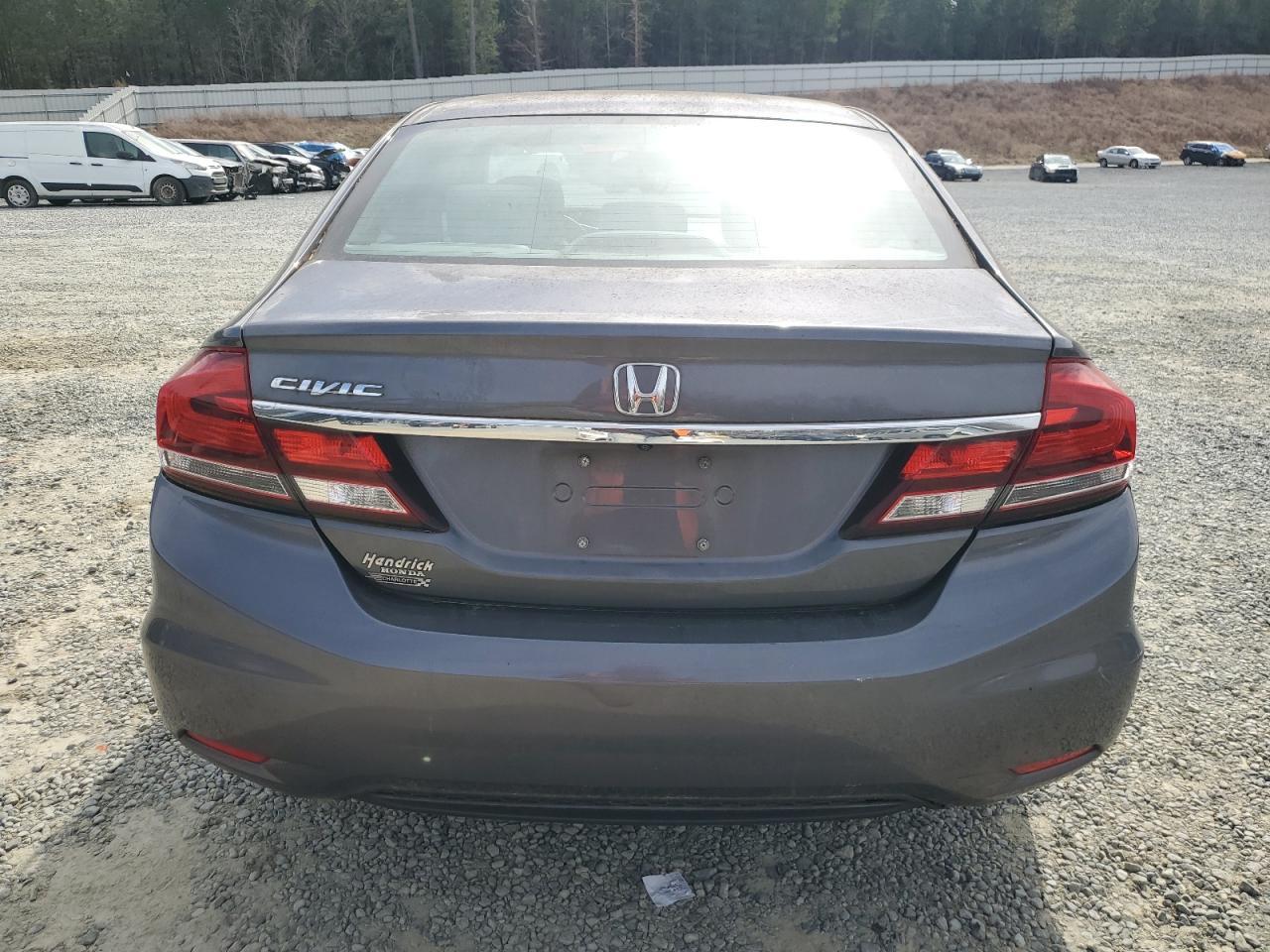 2015 HONDA CIVIC LX - Фото 6