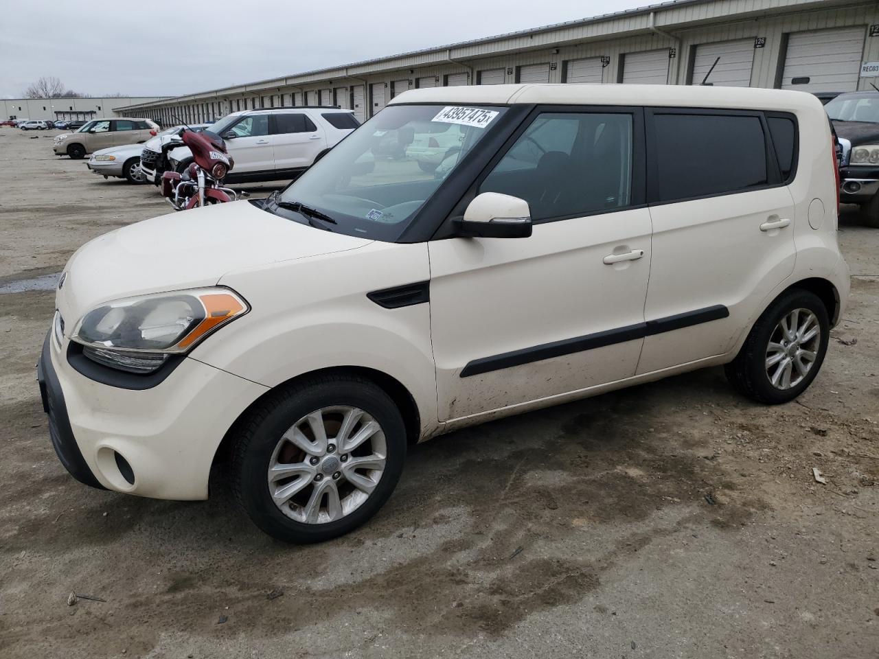 2013 KIA SOUL +