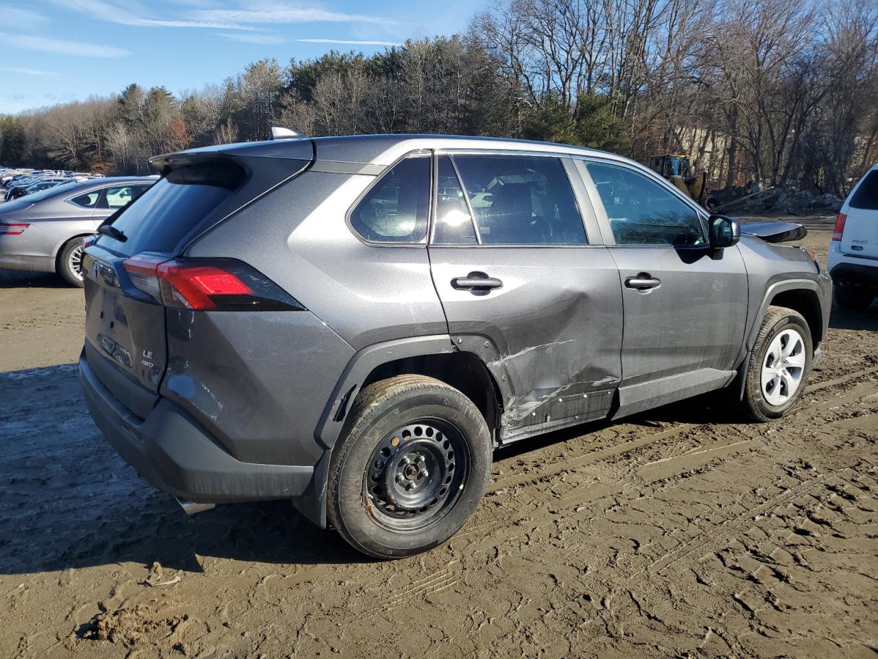 2023 TOYOTA RAV4 LE - Фото 3