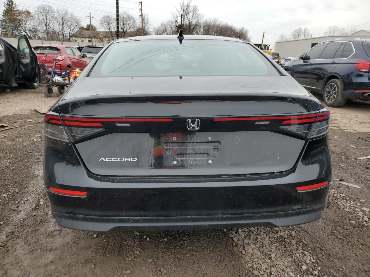 2024 HONDA ACCORD EX - Image 6
