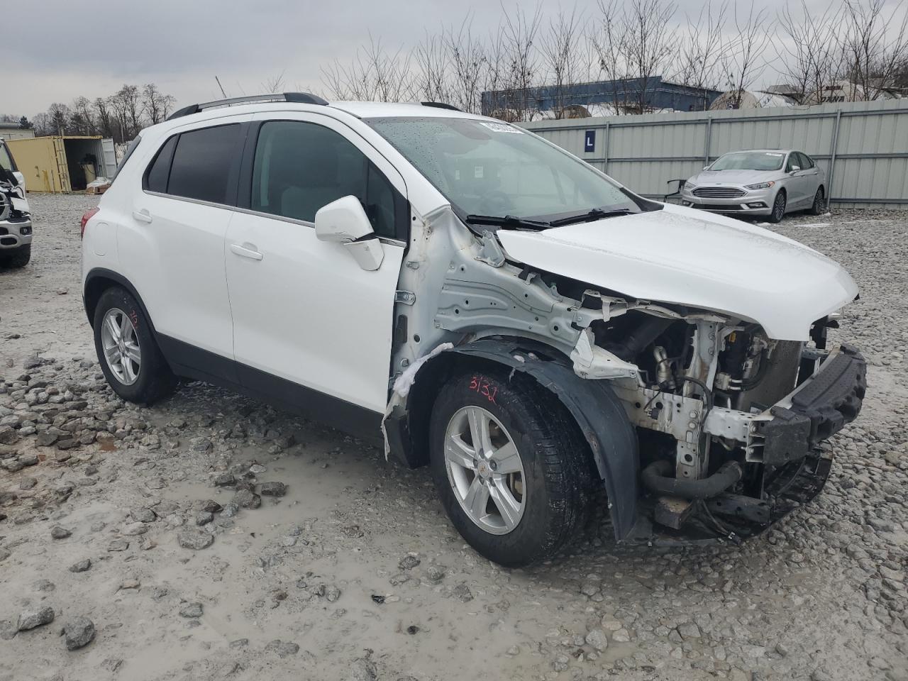 2015 CHEVROLET TRAX 1LT - Image 4
