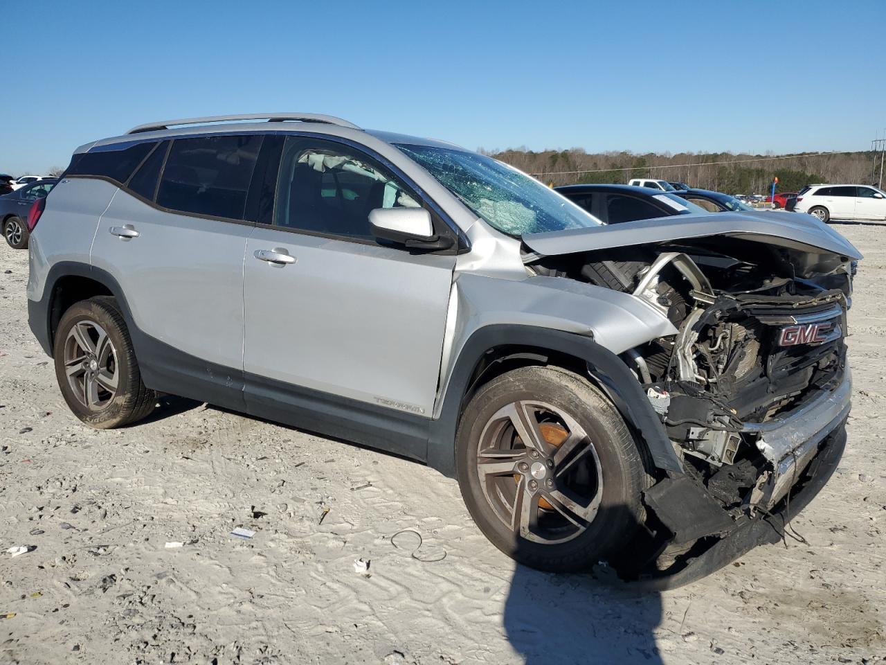 2019 GMC TERRAIN SL - Image 4