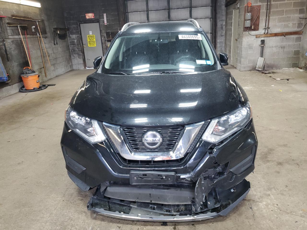 2018 NISSAN ROGUE S - Фото 5