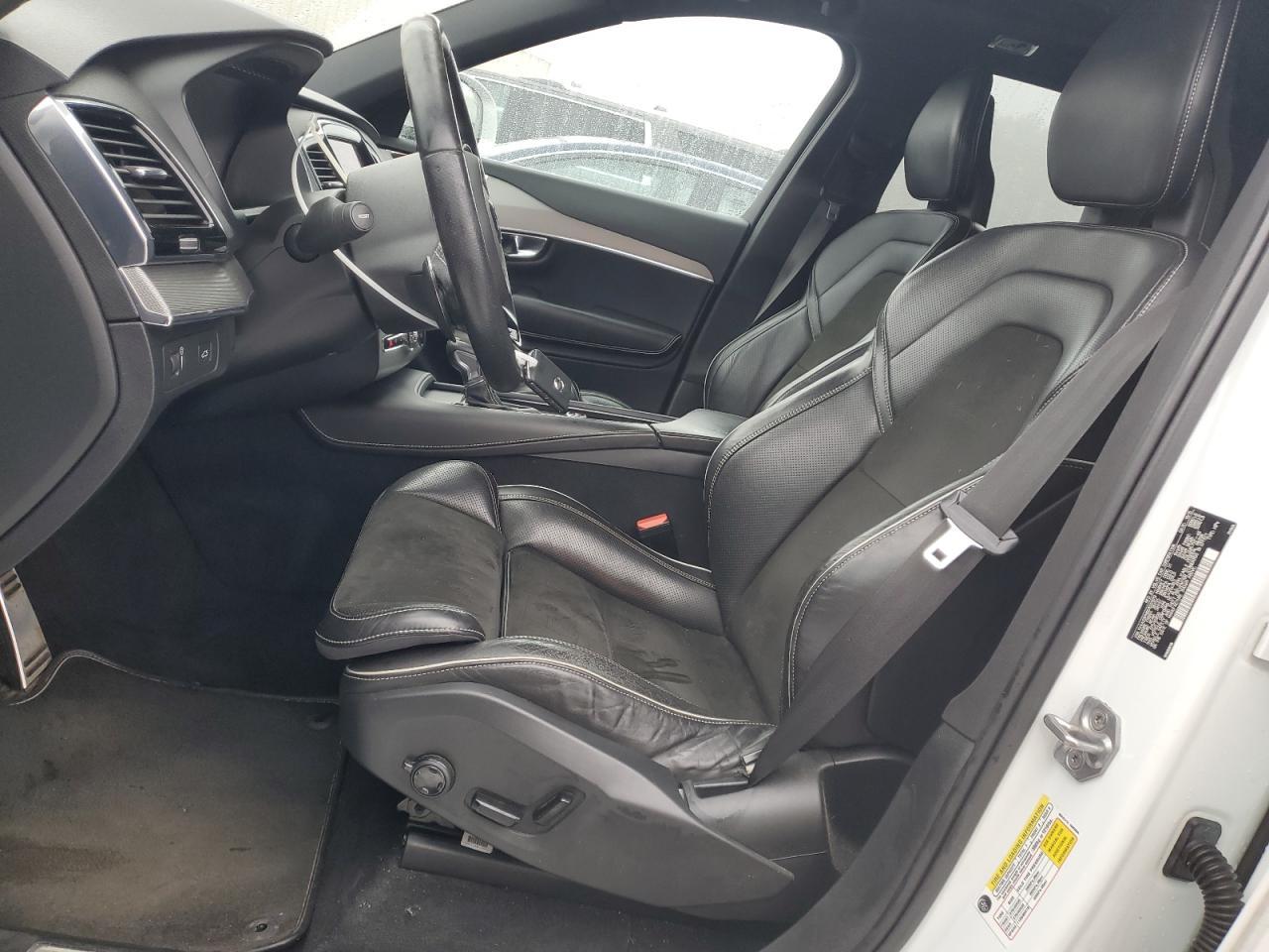 2016 VOLVO XC90 T6 - Фото 7