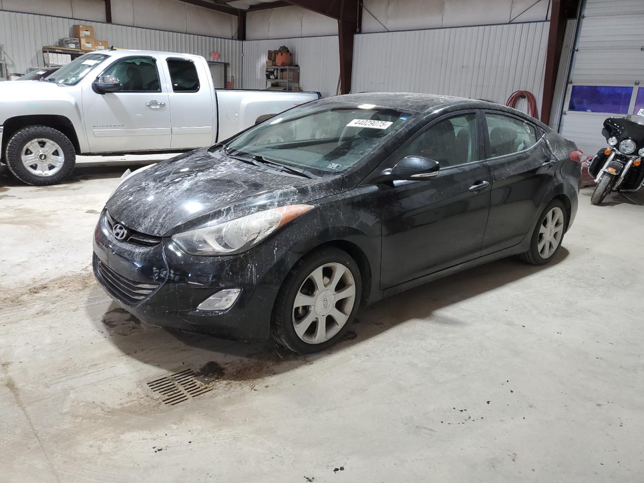 2013 HYUNDAI ELANTRA GL