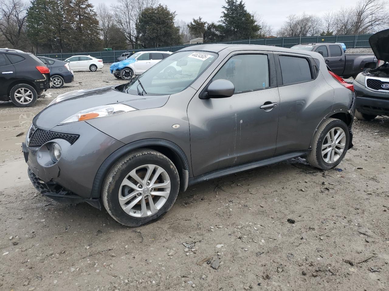 2011 NISSAN JUKE S
