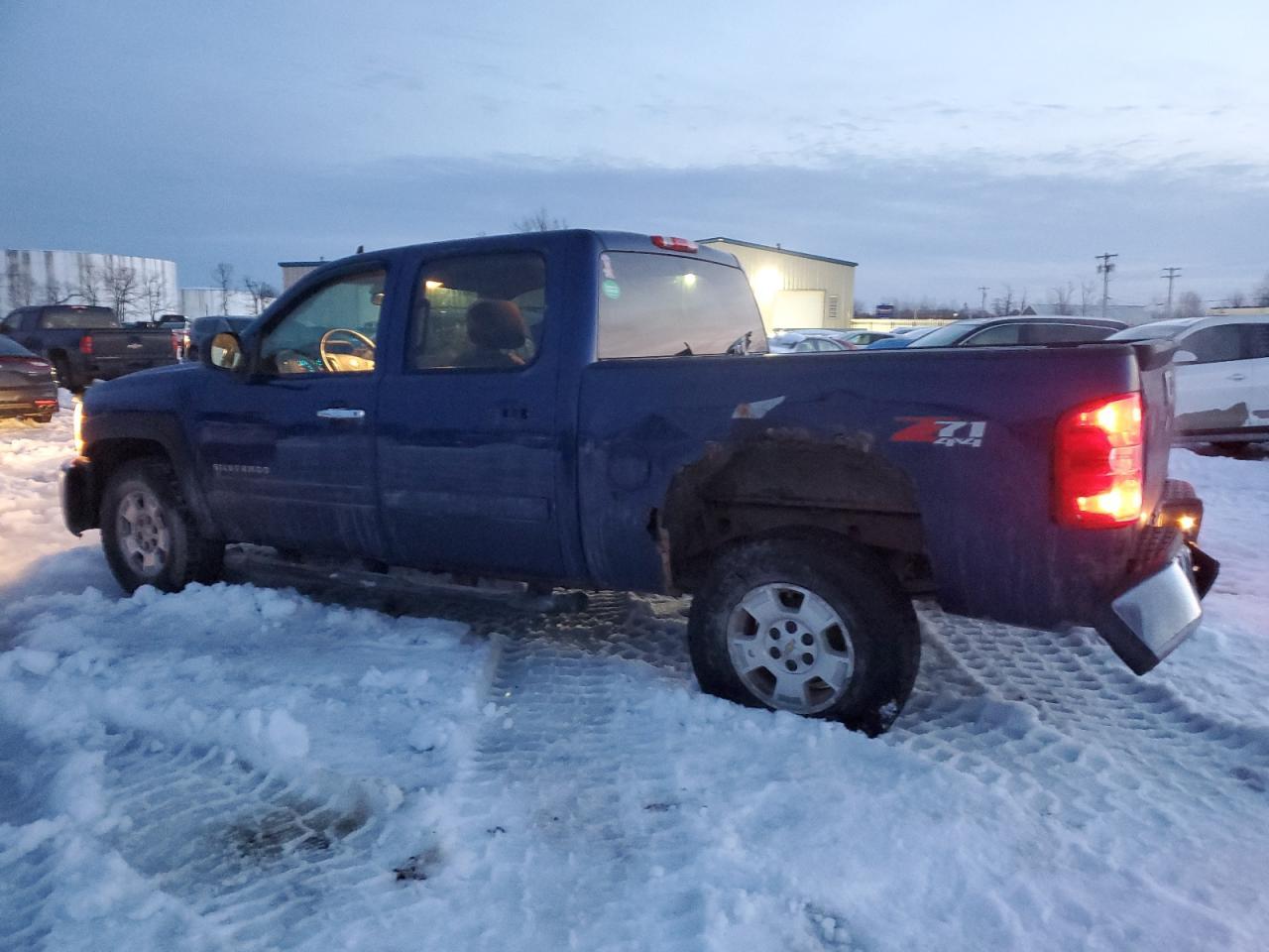 2012 CHEVROLET SILVERADO - Image 2
