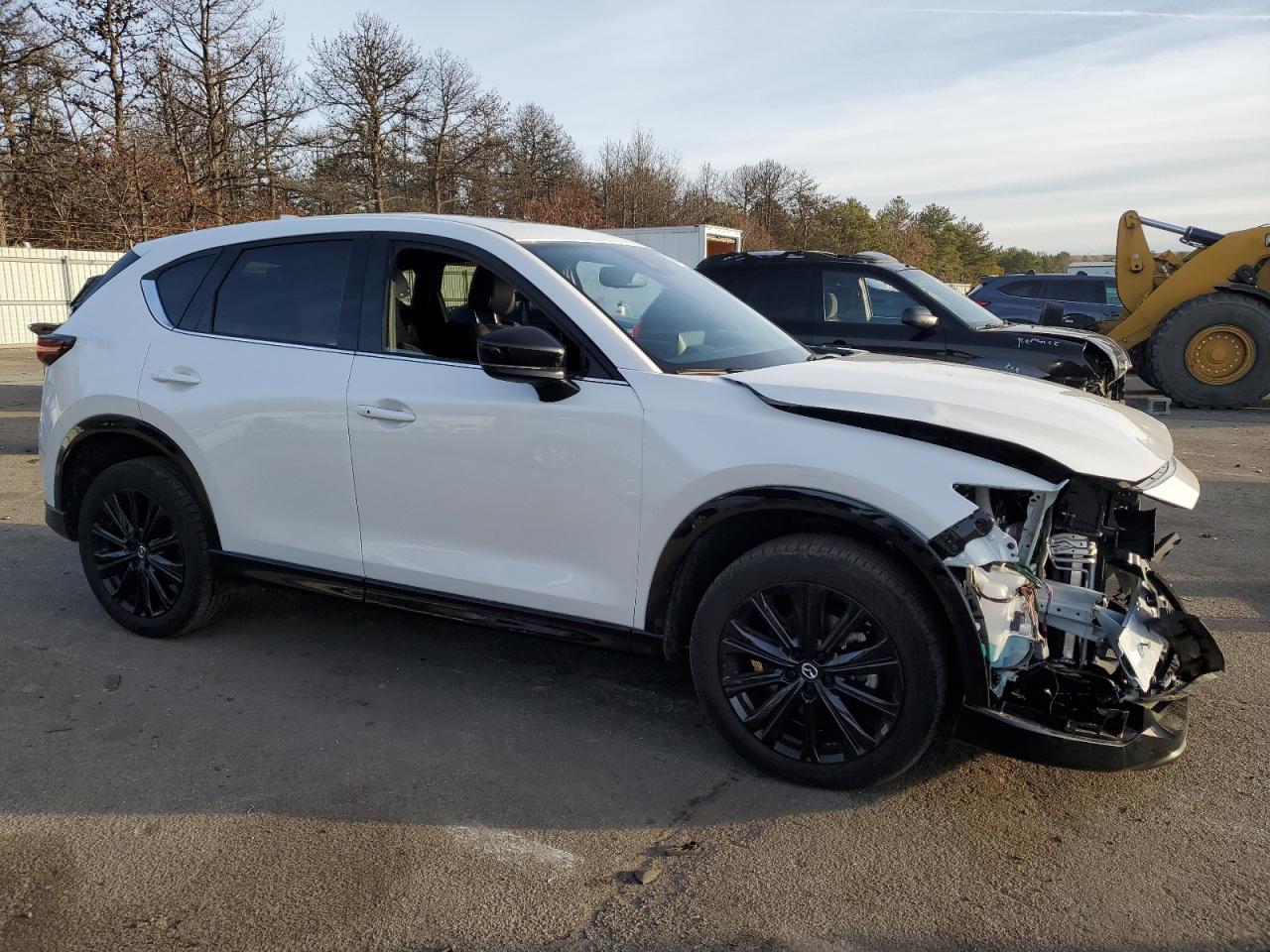 2024 MAZDA CX-5 PREMI - Image 4