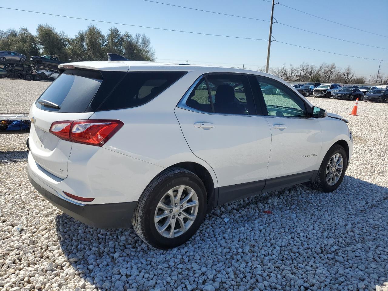 2019 CHEVROLET EQUINOX LT - Image 3