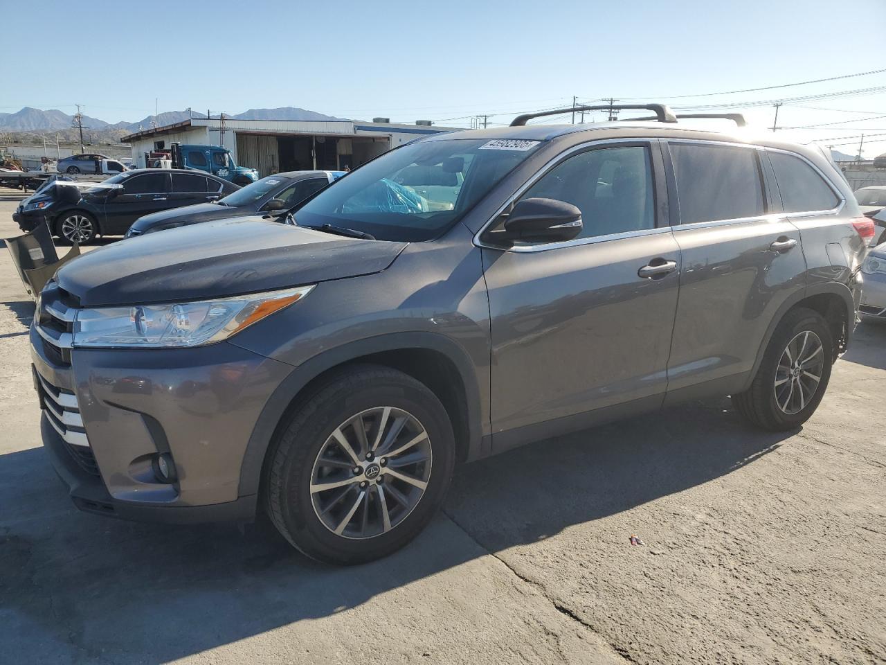 2019 TOYOTA HIGHLANDER