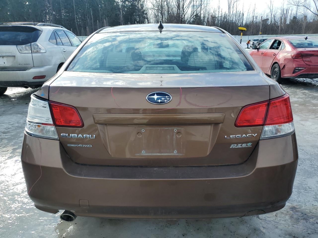 2011 SUBARU LEGACY 2.5 - Image 6