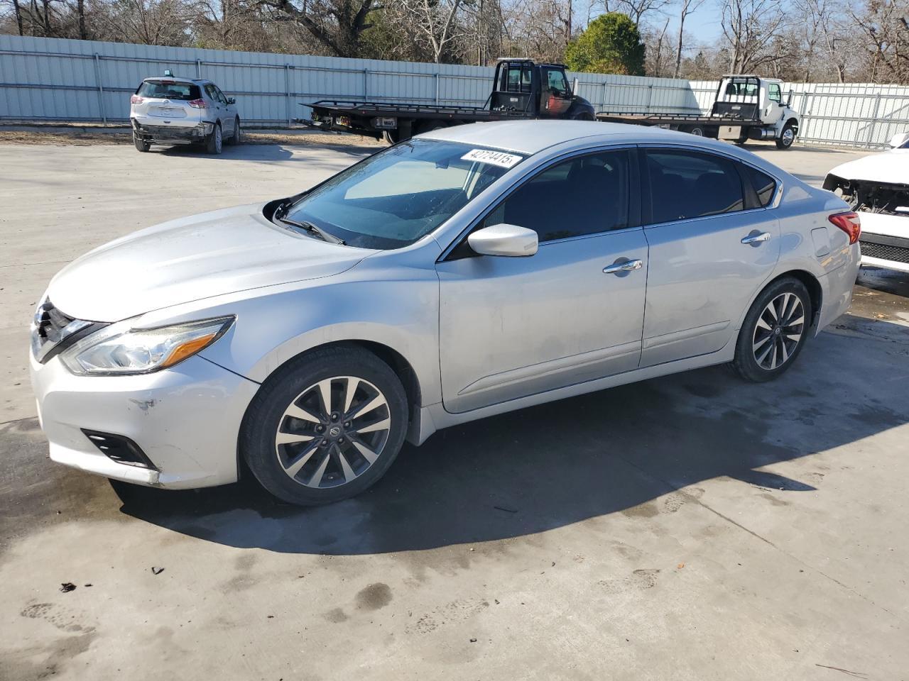 2017 NISSAN ALTIMA 2.5