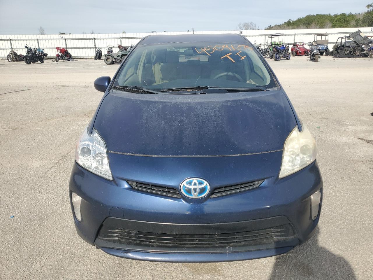 2015 TOYOTA PRIUS - Фото 5