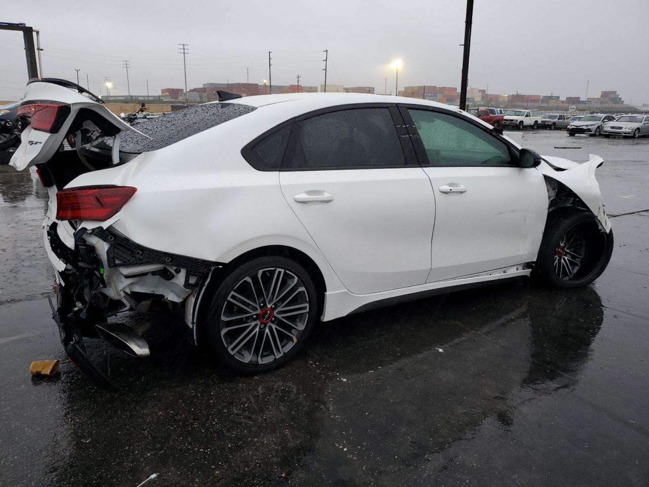 2024 KIA FORTE GT - Image 3