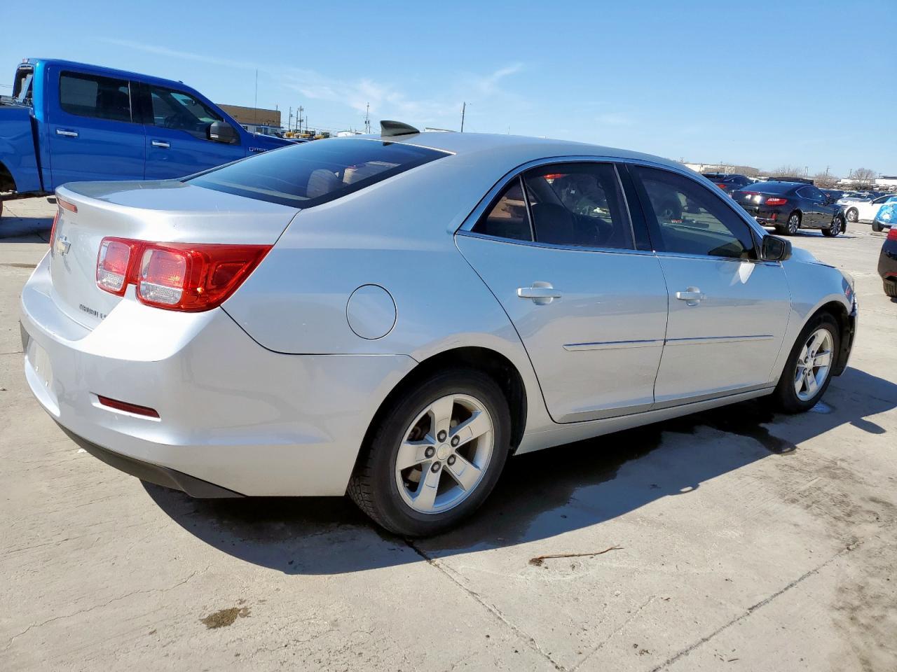 2015 CHEVROLET MALIBU LS - Image 3
