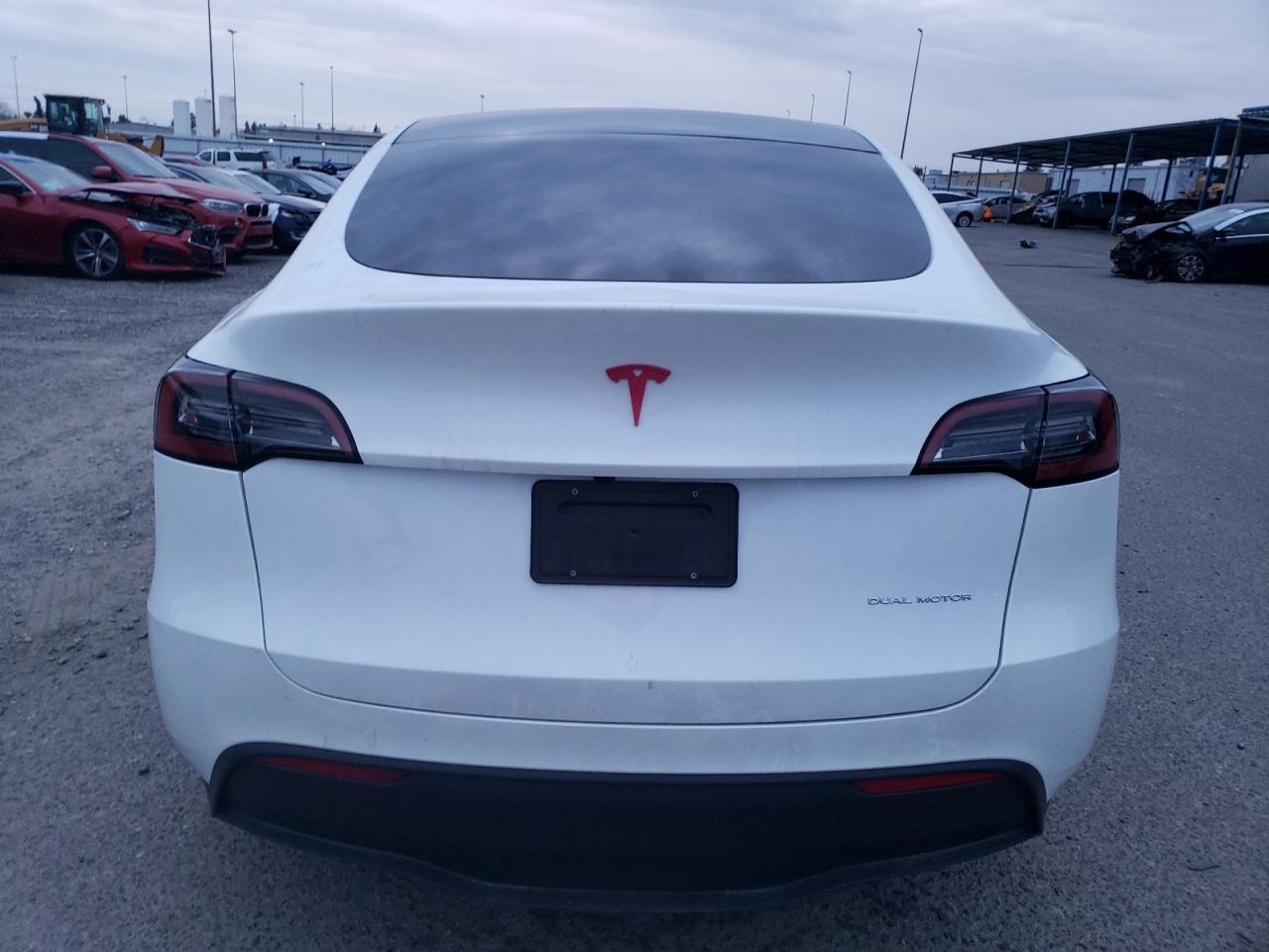 2024 TESLA MODEL Y - Image 6