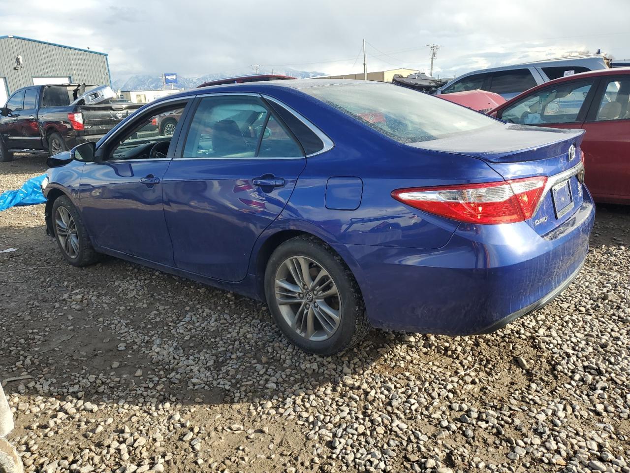 2016 TOYOTA CAMRY LE - Image 2