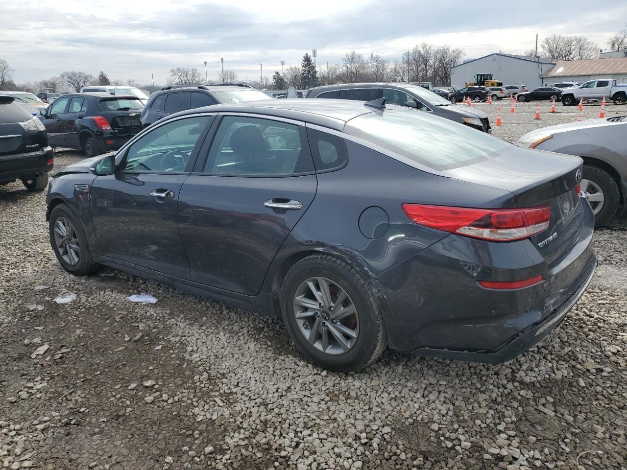2019 KIA OPTIMA LX - Фото 2
