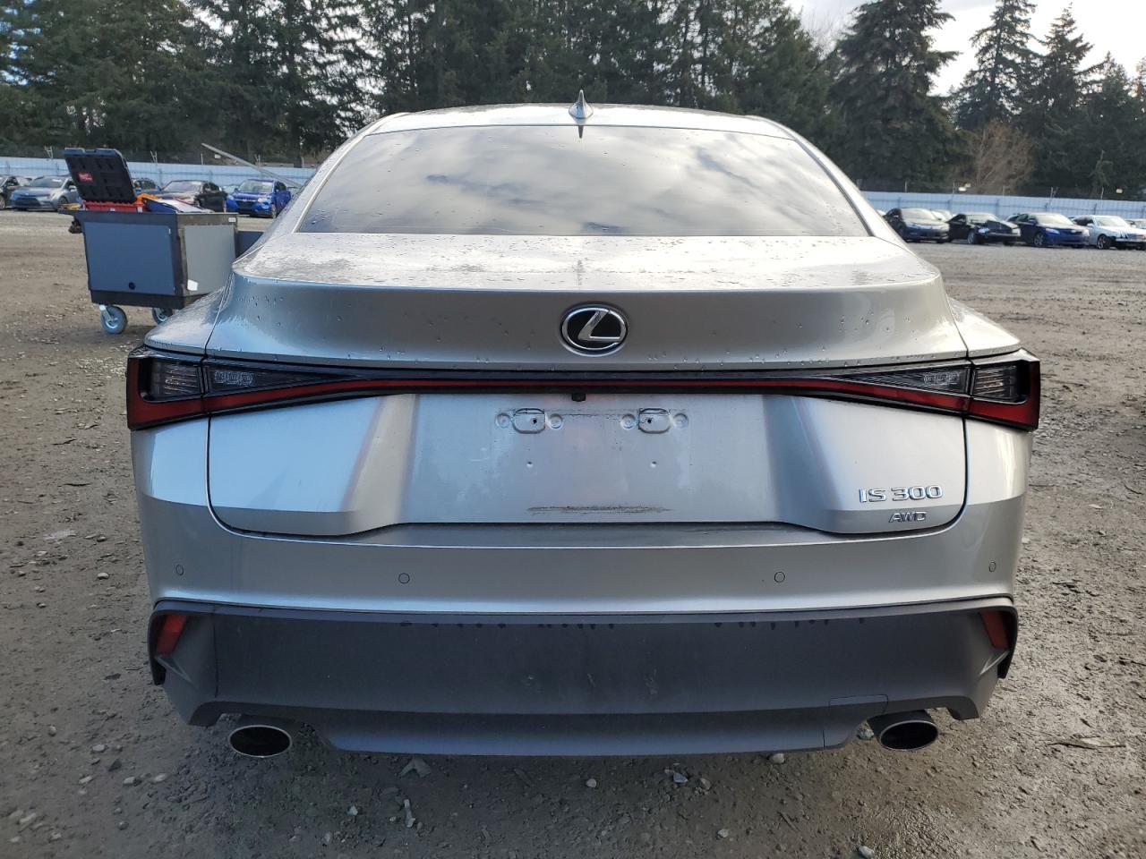 2022 LEXUS IS 300 - Фото 6