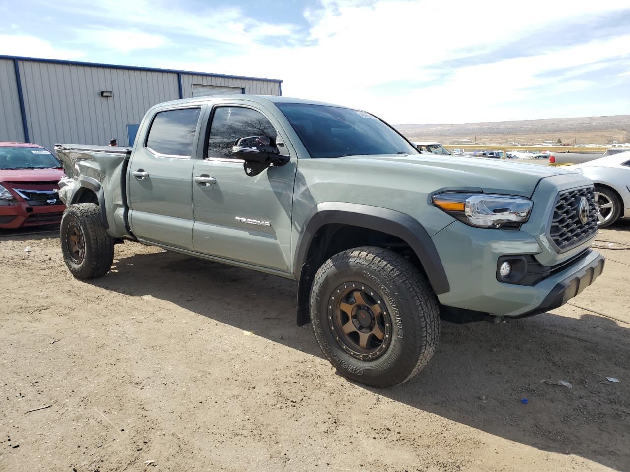 2023 TOYOTA TACOMA DOU - Фото 4