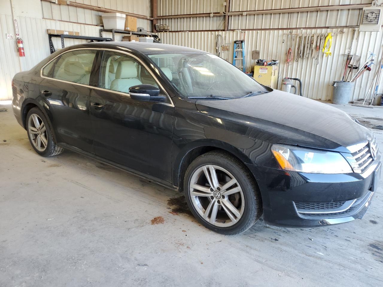 2014 VOLKSWAGEN PASSAT SE - Фото 4