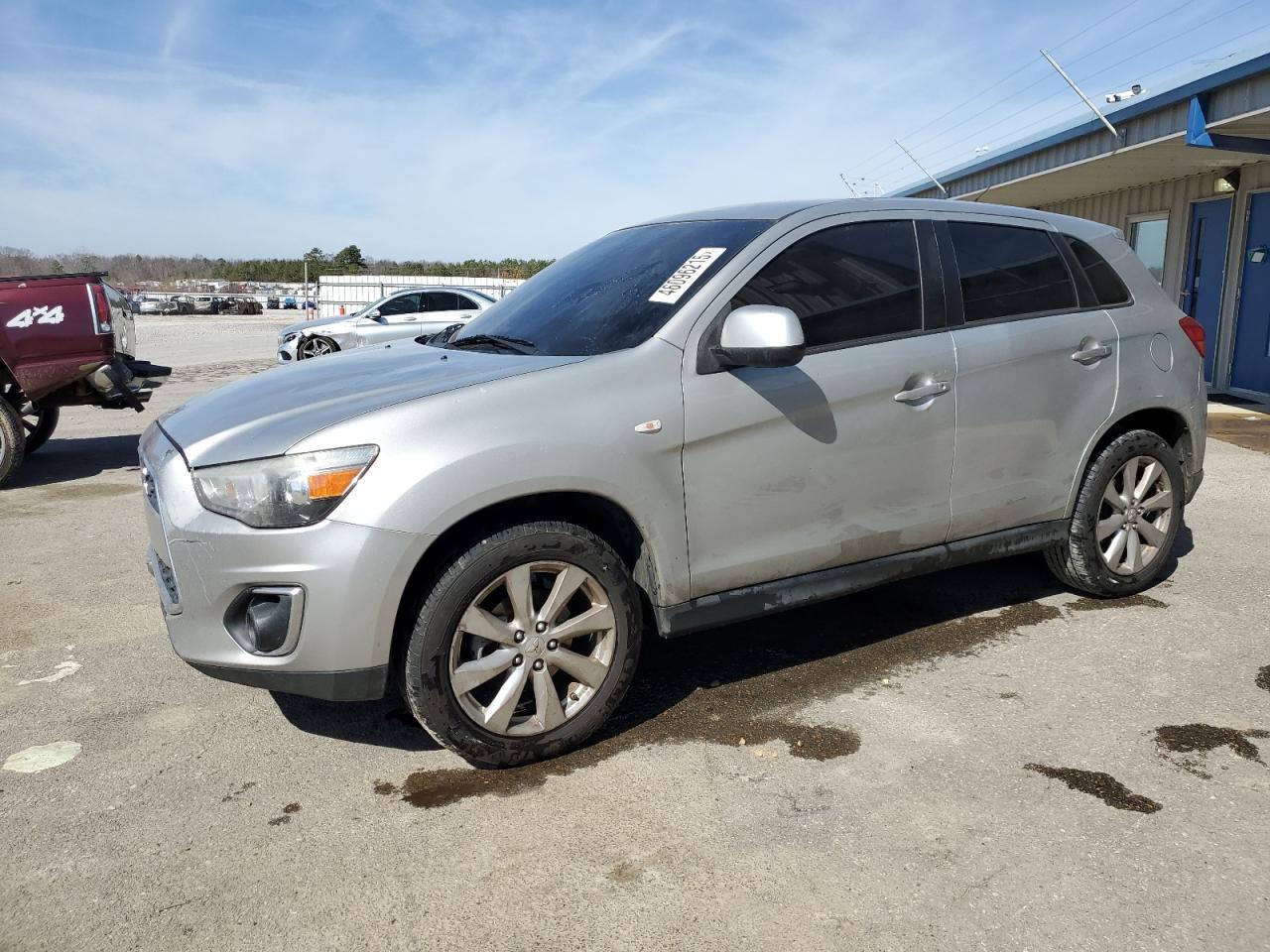 2015 MITSUBISHI OUTLANDER
