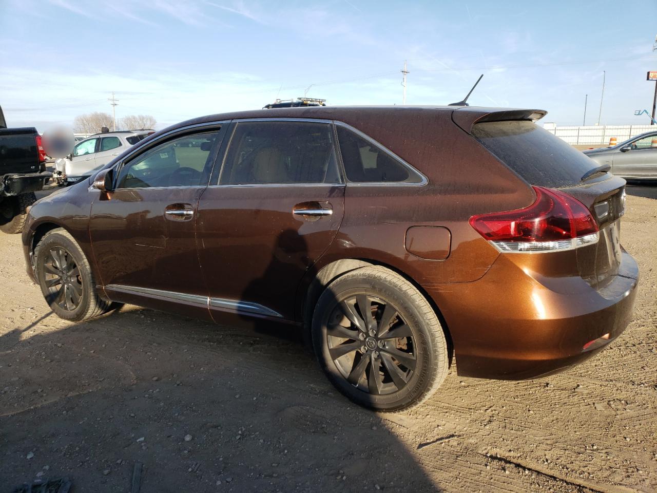 2013 TOYOTA VENZA LE - Фото 2