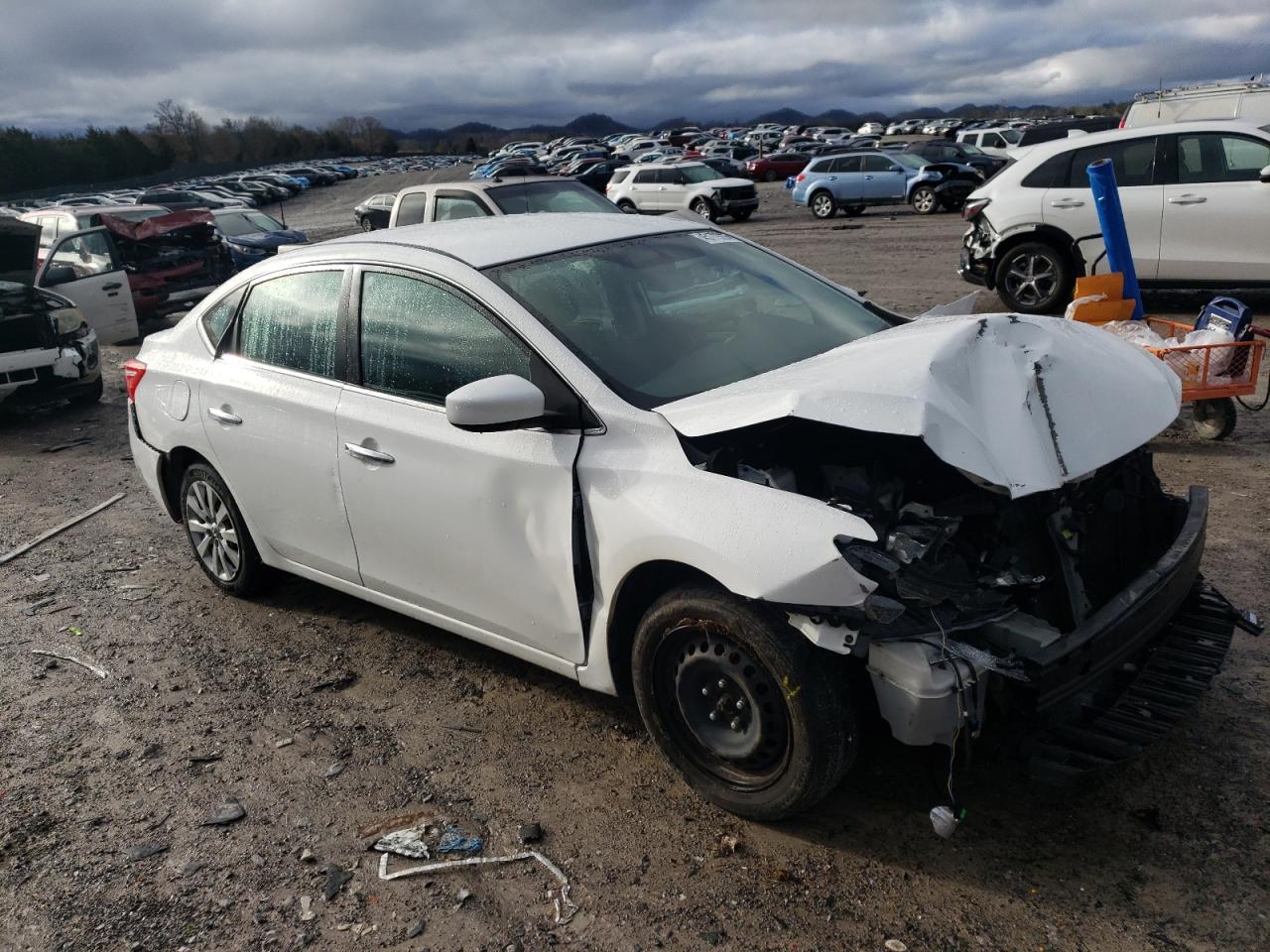 2018 NISSAN SENTRA S - Фото 4