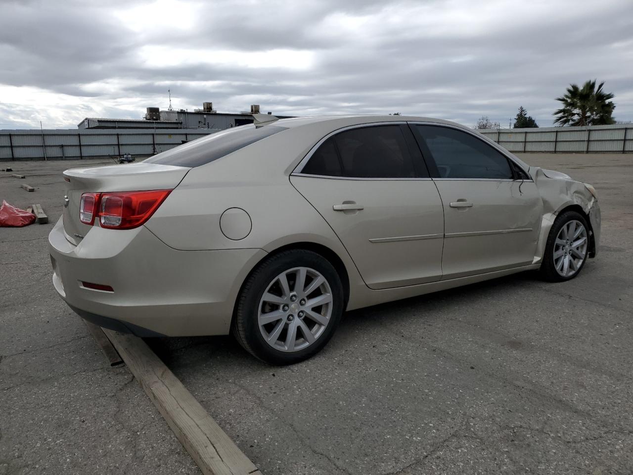 2015 CHEVROLET MALIBU 2LT - Image 3