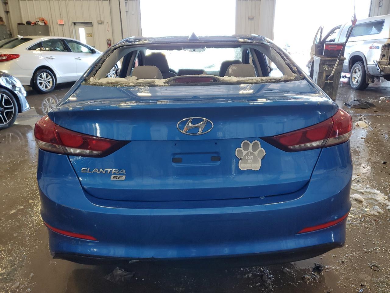 2017 HYUNDAI ELANTRA SE - Image 6
