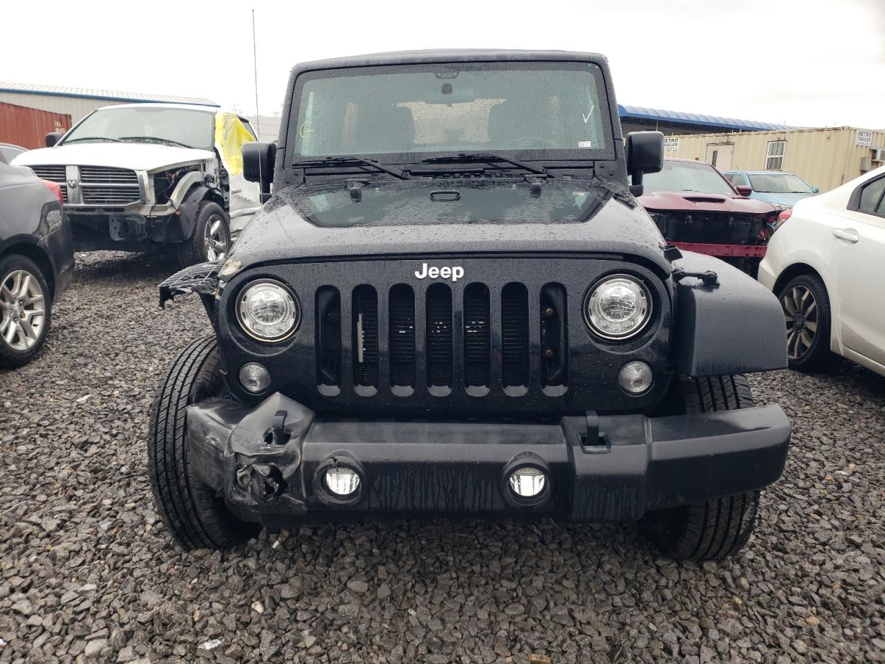 2017 JEEP WRANGLER U - Image 5