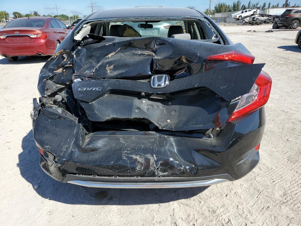 2019 HONDA CIVIC LX - Image 6