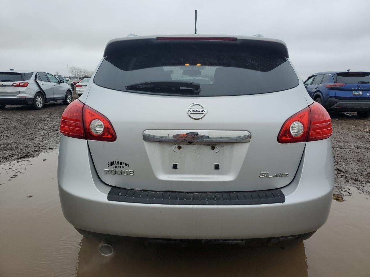 2013 NISSAN ROGUE S - Фото 6