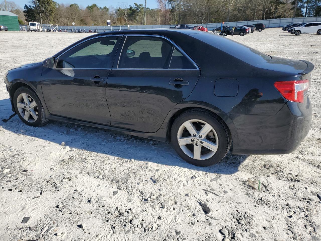 2014 TOYOTA CAMRY L - Image 2