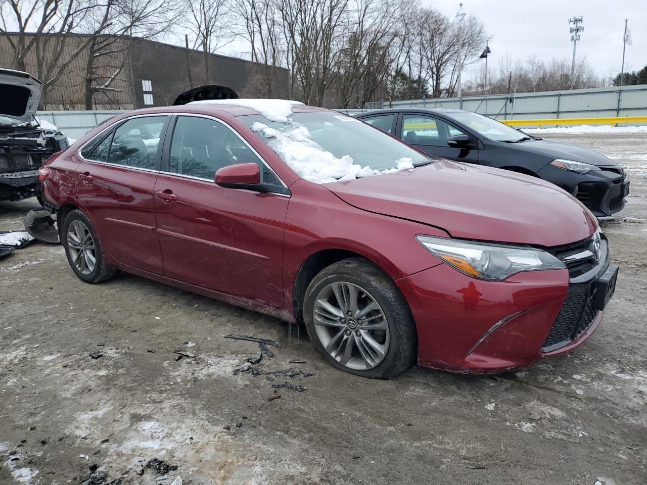 2017 TOYOTA CAMRY LE - Image 4