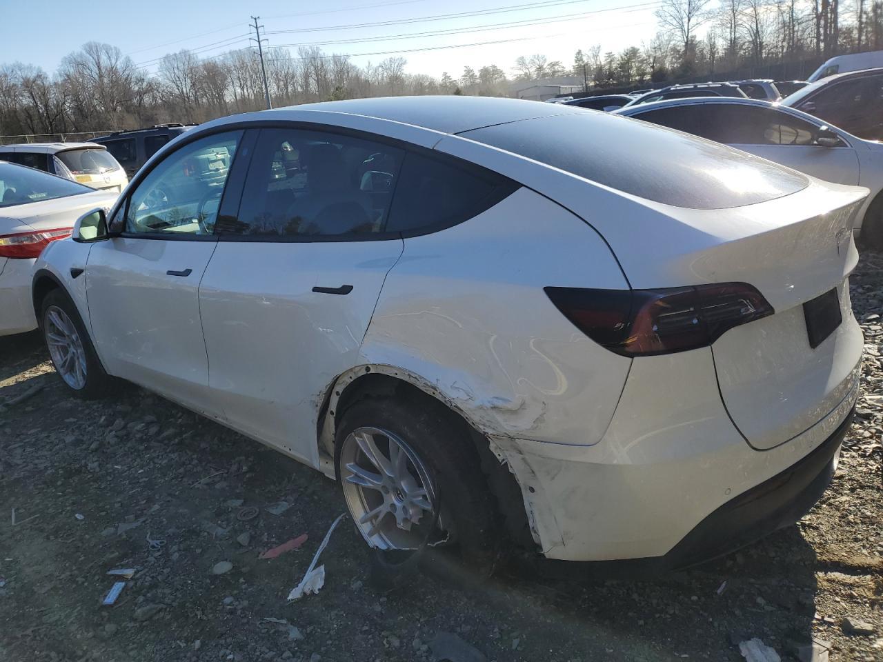 2022 TESLA MODEL Y - Image 2