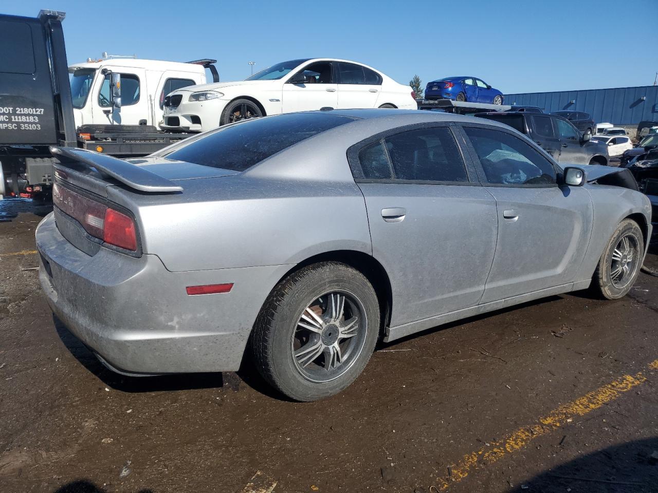 2013 DODGE CHARGER SE - Image 3