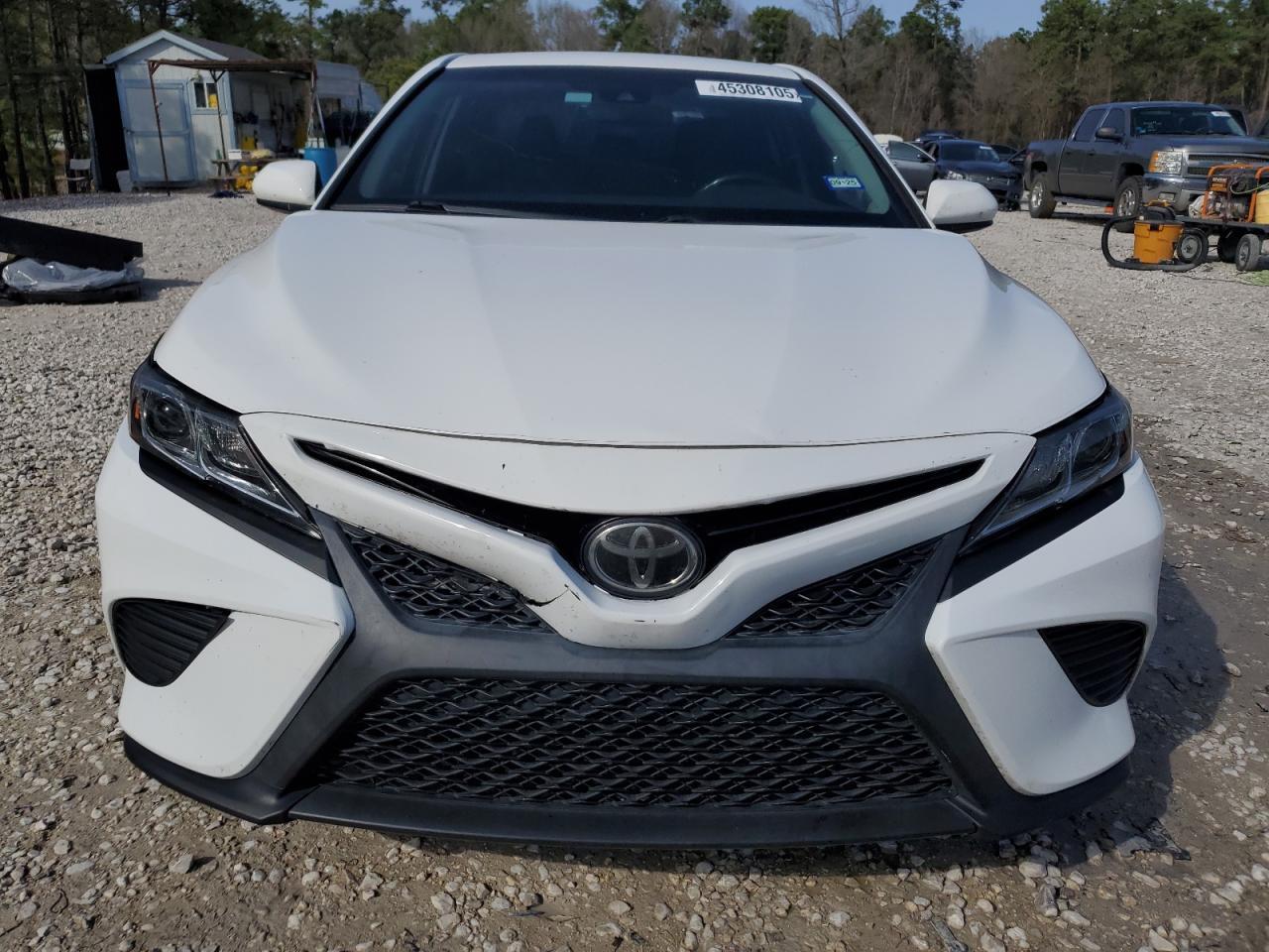 2018 TOYOTA CAMRY L - Фото 5