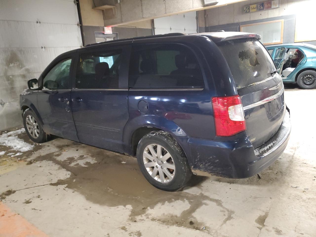 2014 CHRYSLER TOWN & COU - Фото 2