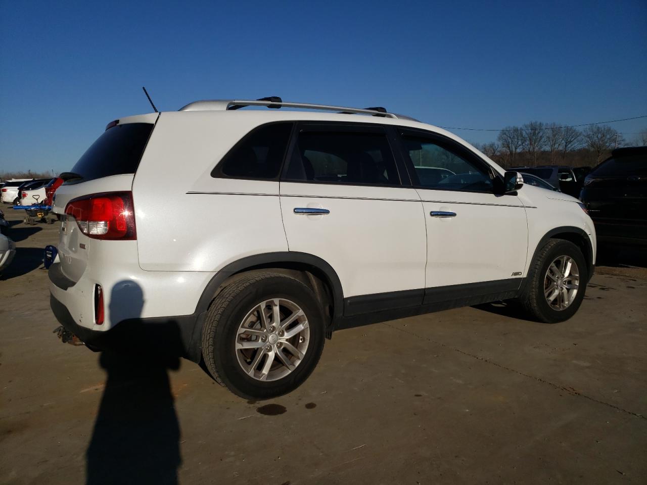 2015 KIA SORENTO LX - Image 3